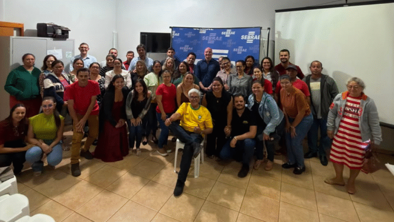 Por meio de palestra, atleta paralímpico João Saci inspira empreendedores de Santa Helena a superar desafios e acreditar nos próprios sonhos